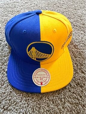 Mitchell & Ness Golden State Warriors Split Color Snapback Hat Royal Yellow